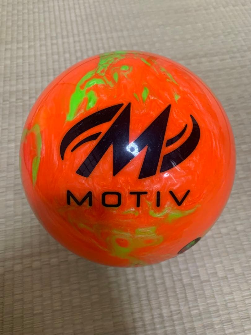 t MOTIV Sniper スナイパー 15p ボウリングボール