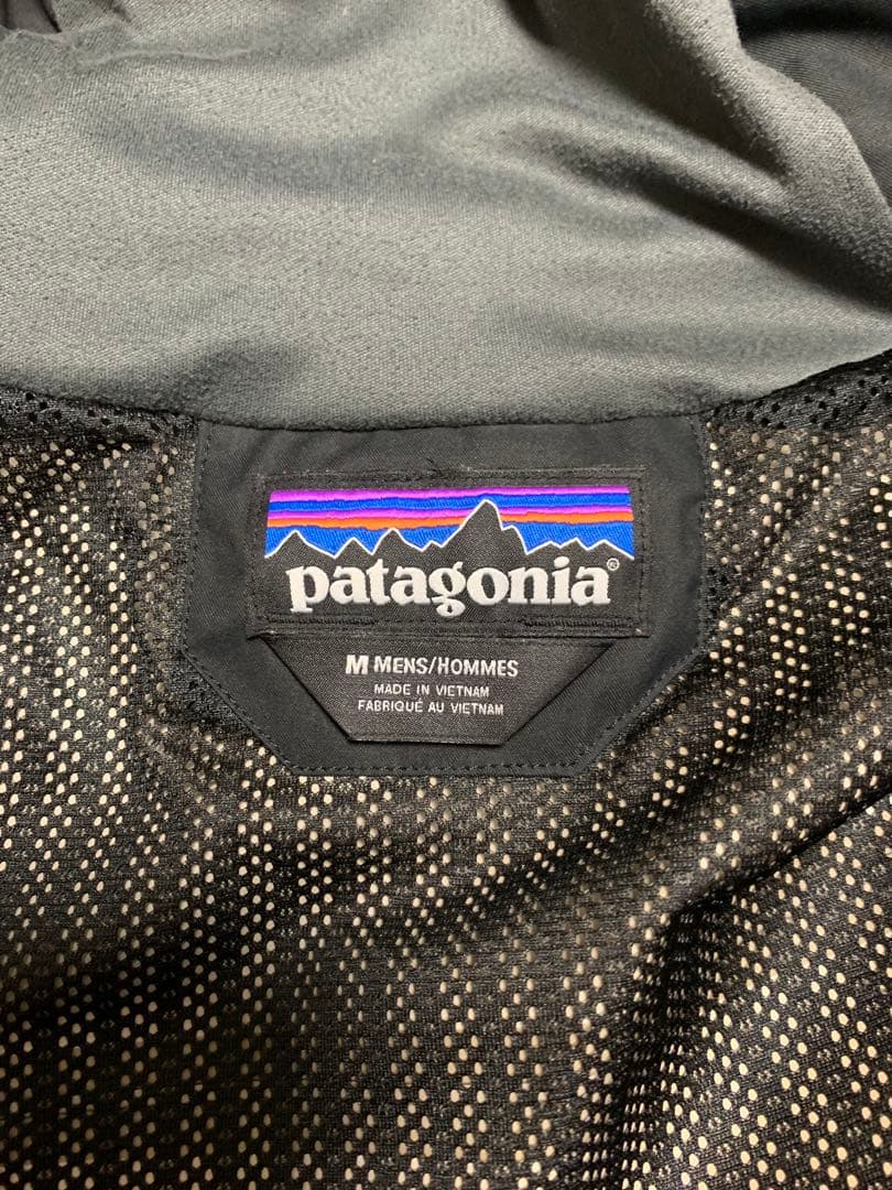 Patagonia　スノーショットジャケット　スノーボード、スキーウェア　黒色