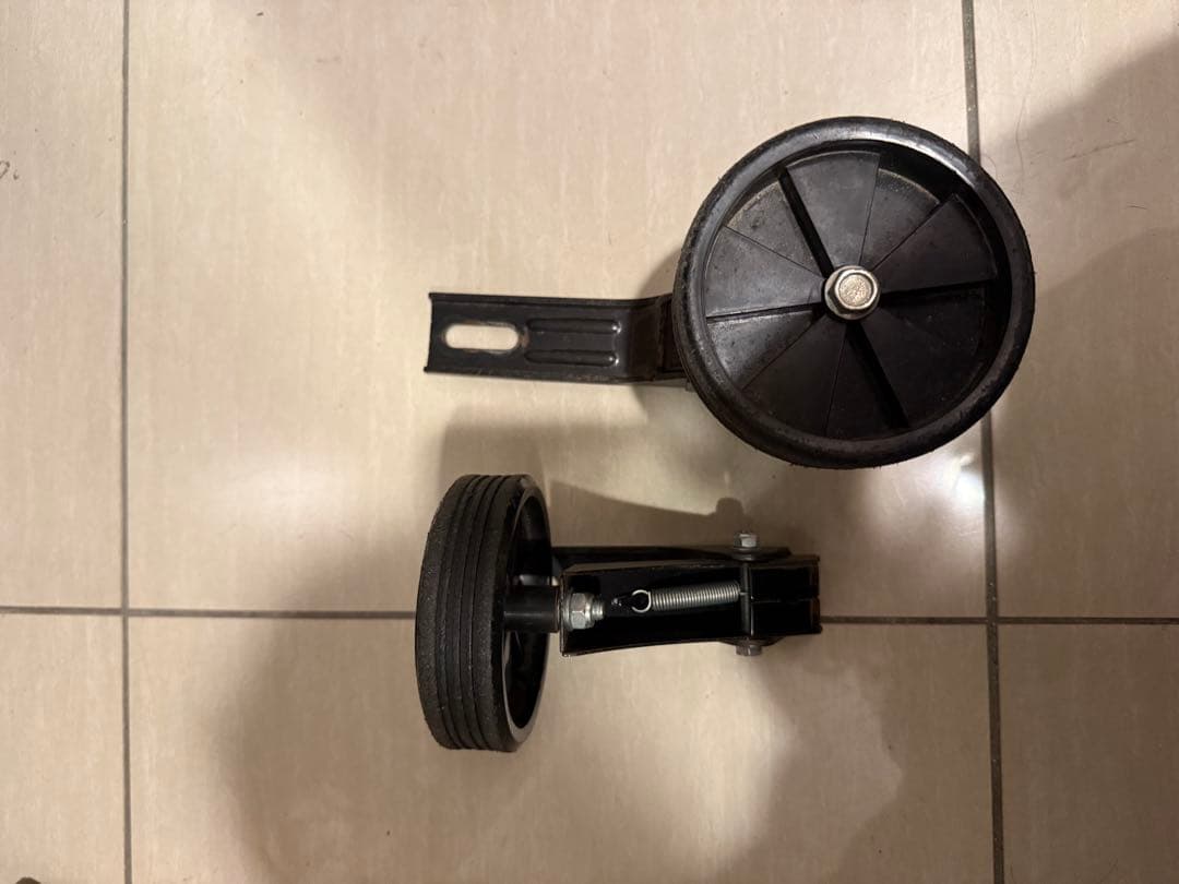 ハマー　キッズ　自転車16インチ