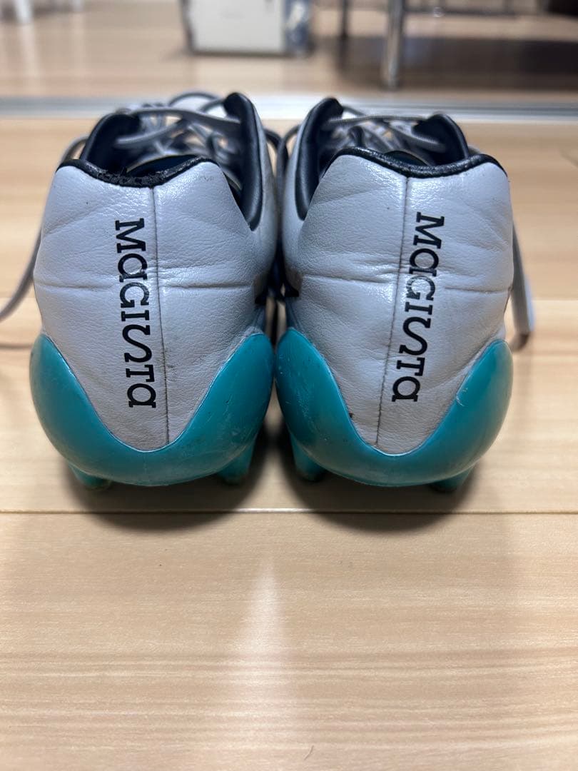 nike マジスタ　FG