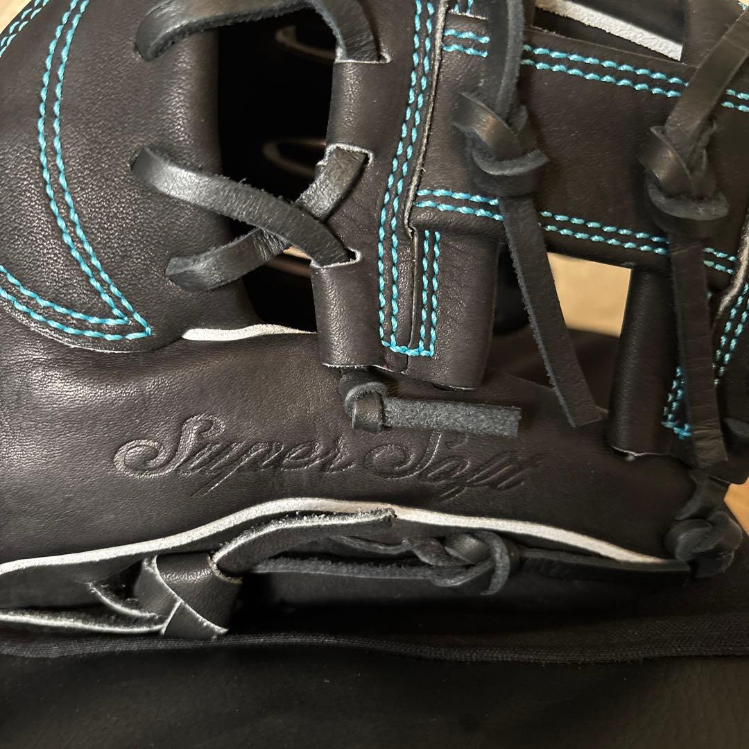 最終値下げ❤︎美品　試着のみ　SSK グローブ　収納袋ボール付き