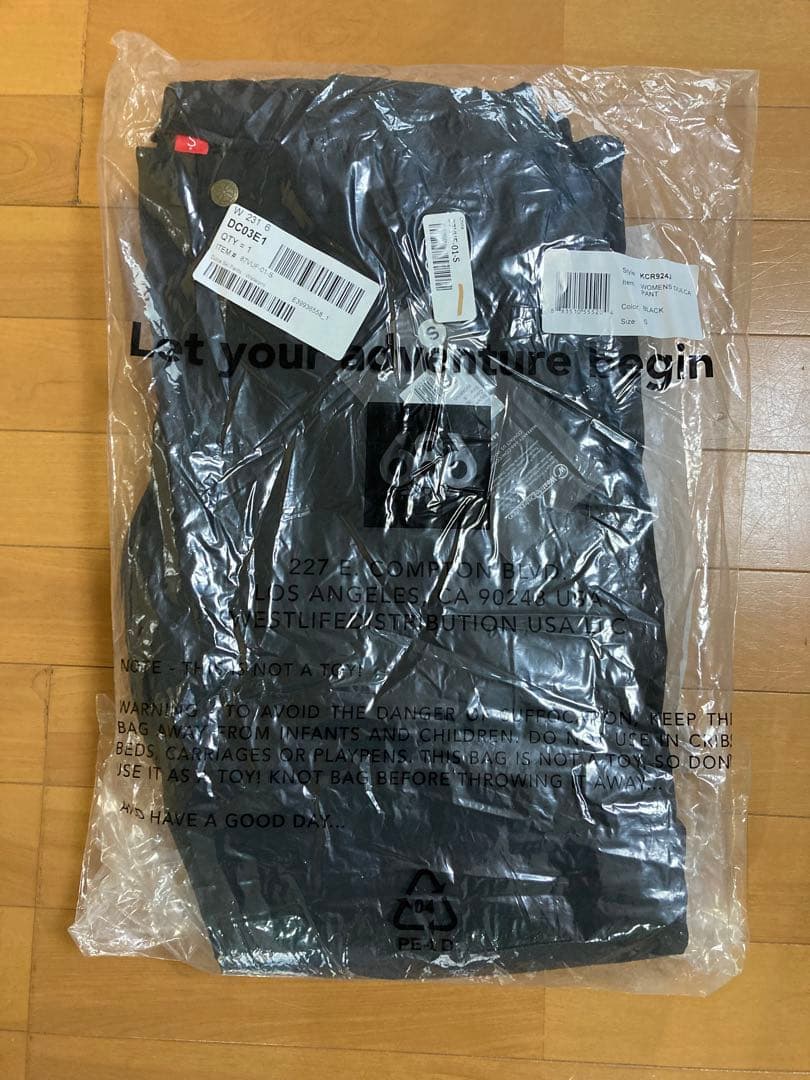 686 レディース スキー スノボーパンツ ウェアー S dulca 新品 黒