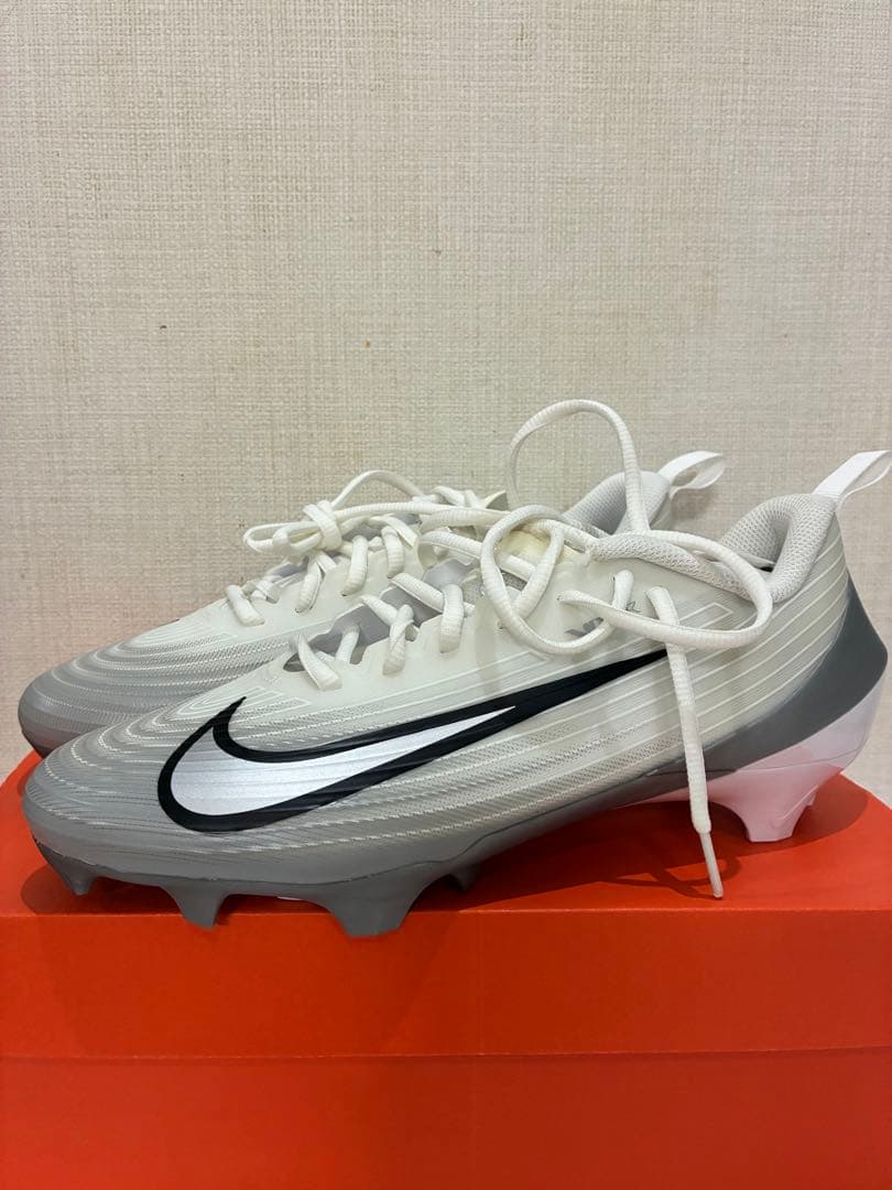 新品　ナイキ　アメフト 27.５cm ベイパースピード3　ホワイト／シルバー