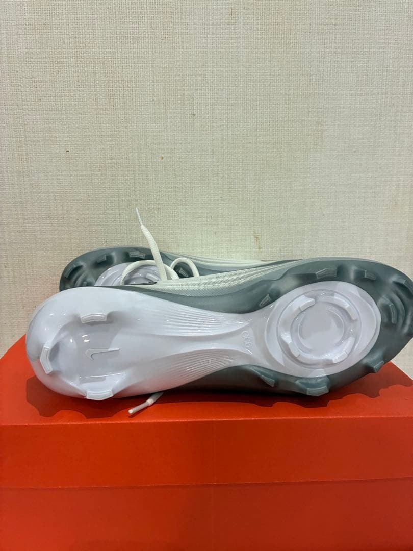 新品　ナイキ　アメフト 27.５cm ベイパースピード3　ホワイト／シルバー