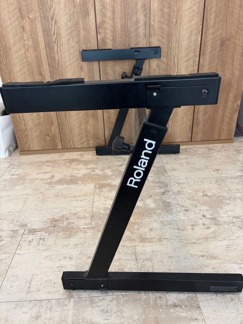 Roland ローランド 折りたたみ式 キーボードスタンド Z型