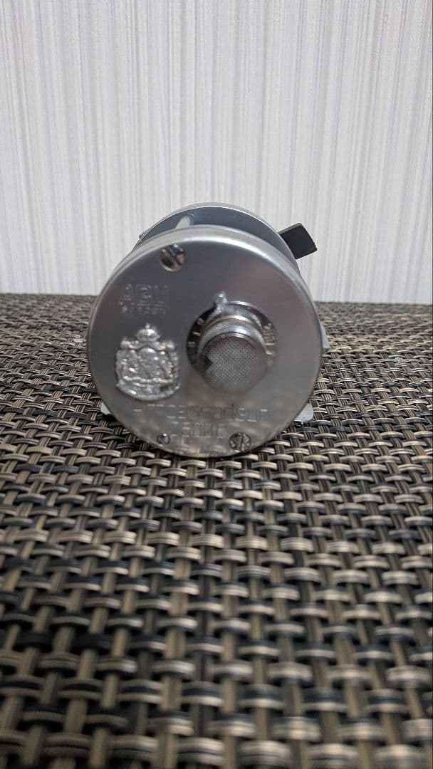 美品 ABU 2500c アブ 2500c ambassadeur 77年製