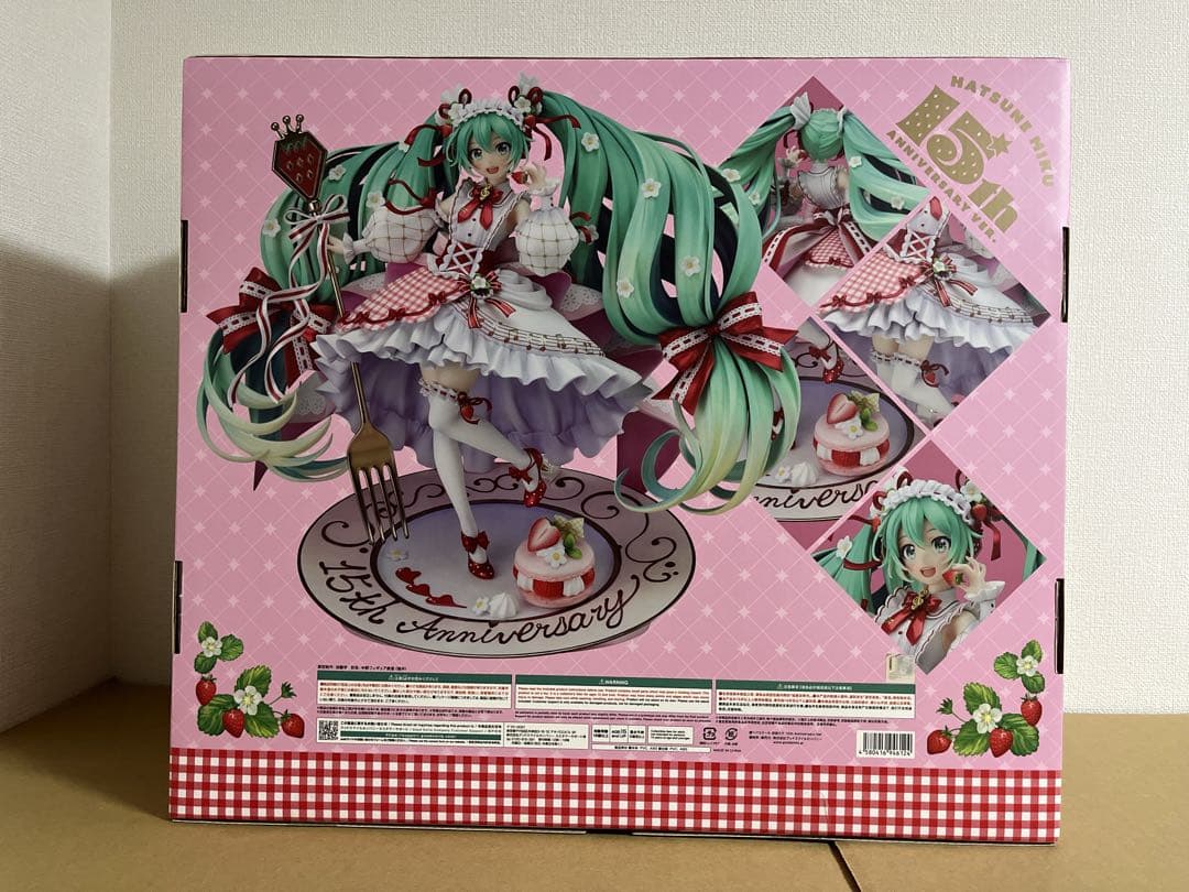 新品未開封 初音ミク 15th Anniversary ver. フィギュア