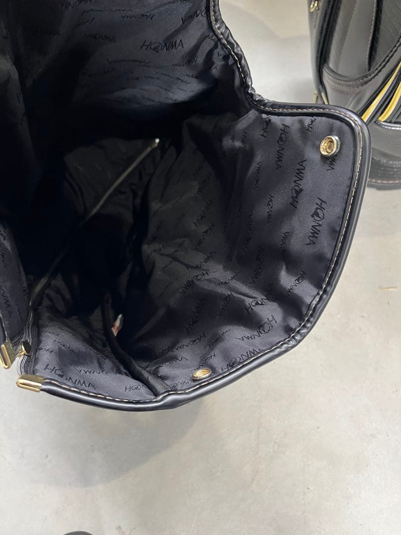 BERES ゴルフバッグ 黒/ゴールドクロコダイル風　本間ゴルフ