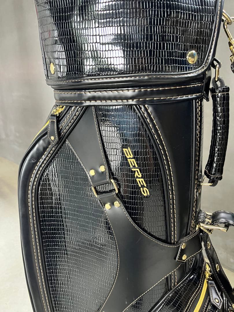 BERES ゴルフバッグ 黒/ゴールドクロコダイル風　本間ゴルフ