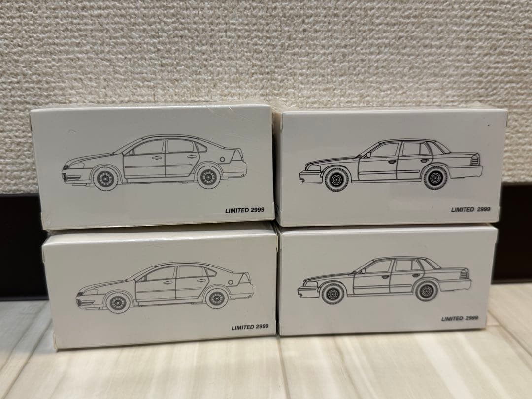 596 model 1/64 LAPD 4台セット