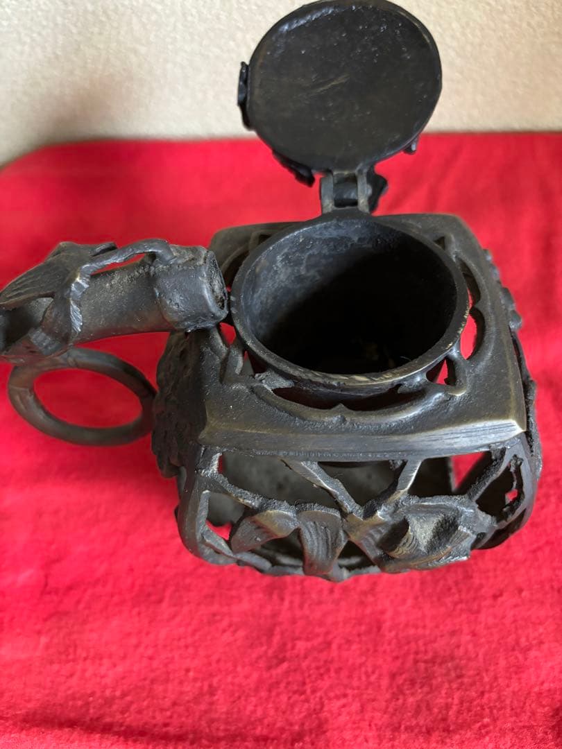 鉄製装飾的な墨入れ器具 日本製