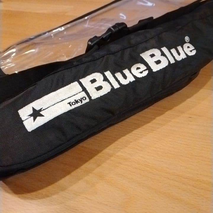 Blue Blue ライフジャケット 黒 透明カバー付き
