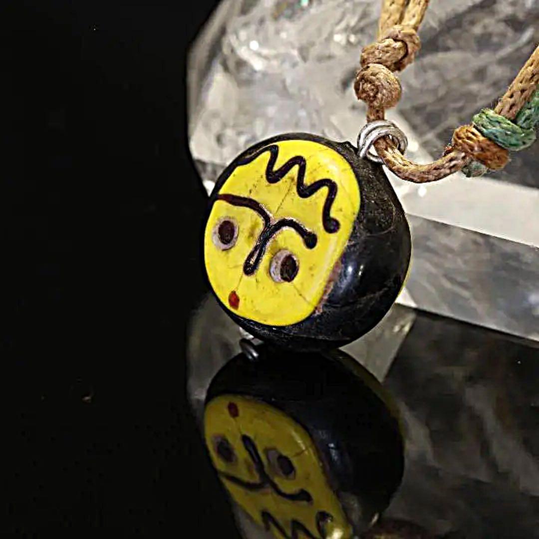 古代モザイク２人面ビーズ 紐ネックレス