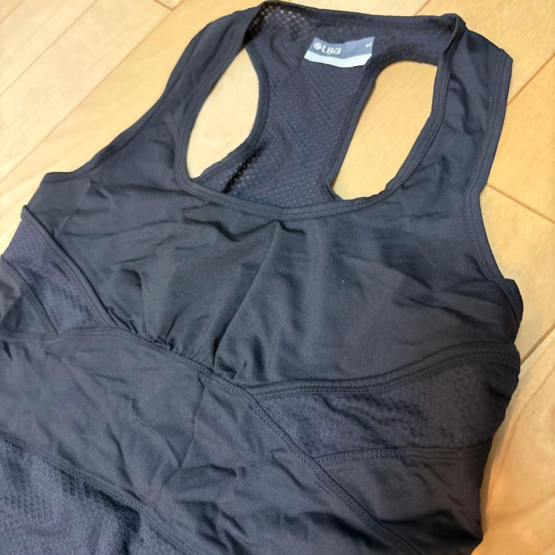 LIja リージャ　テニスウェア　ブラックタンクトップスカート