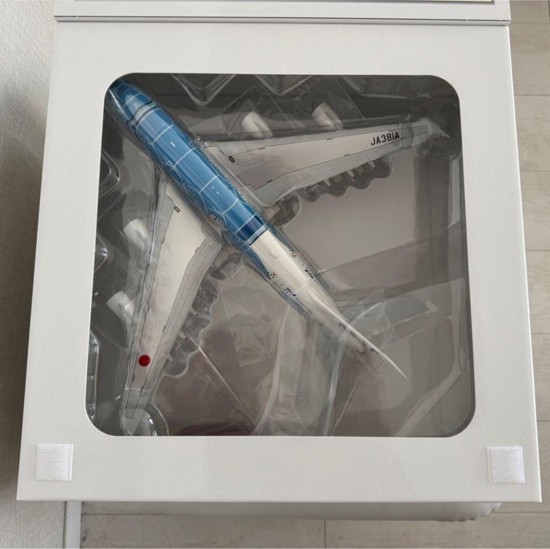 全日空商事 ANA A380 FLYING HONU JA381A 1/200