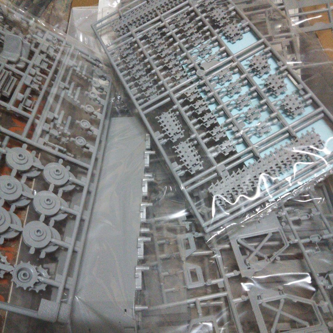 ドラゴン M270 MLRS w/M26 ROCKET PODS タミヤセット