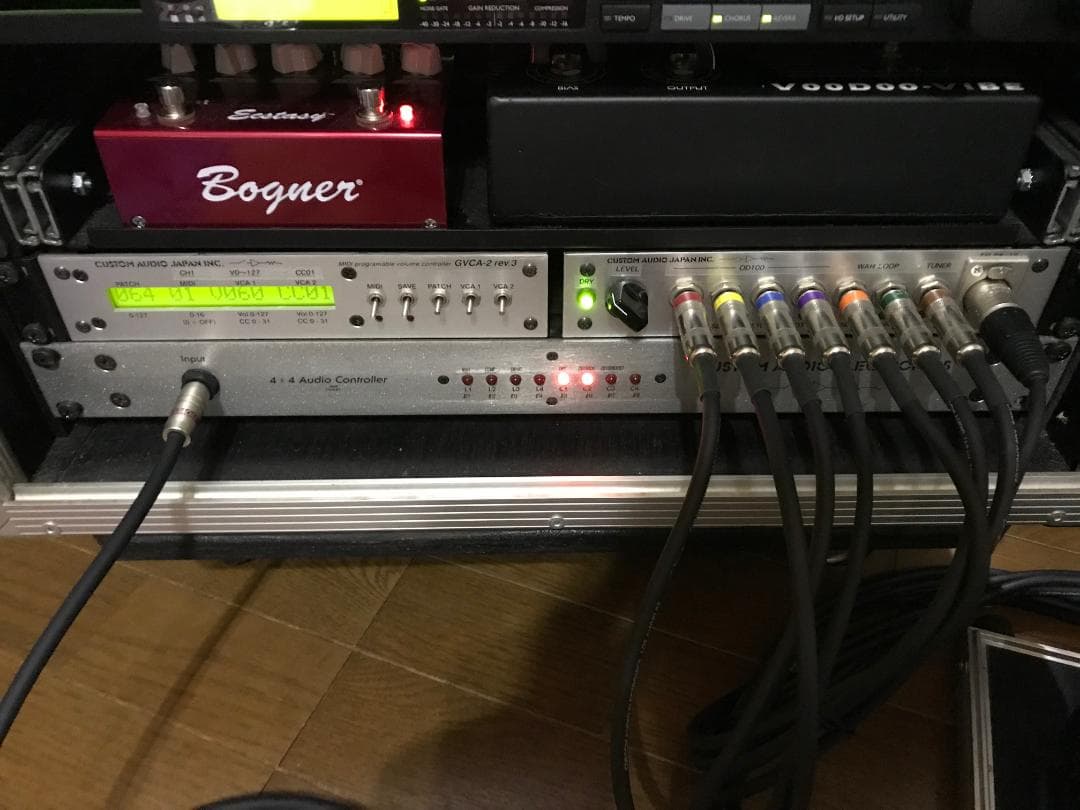 CAJ エフェクト・ラックシステムとフット・コントローラーのセット