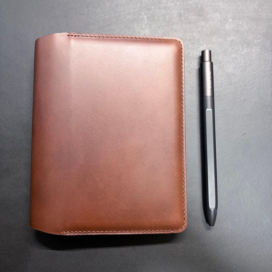 旅行かばん・小分けバッグ Nomad Passport Wallet Pen Edition