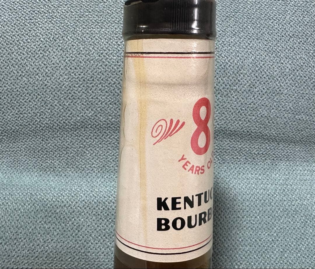DERBY ROSE 8年 ケンタッキー・ストレート・バーボンウイスキー