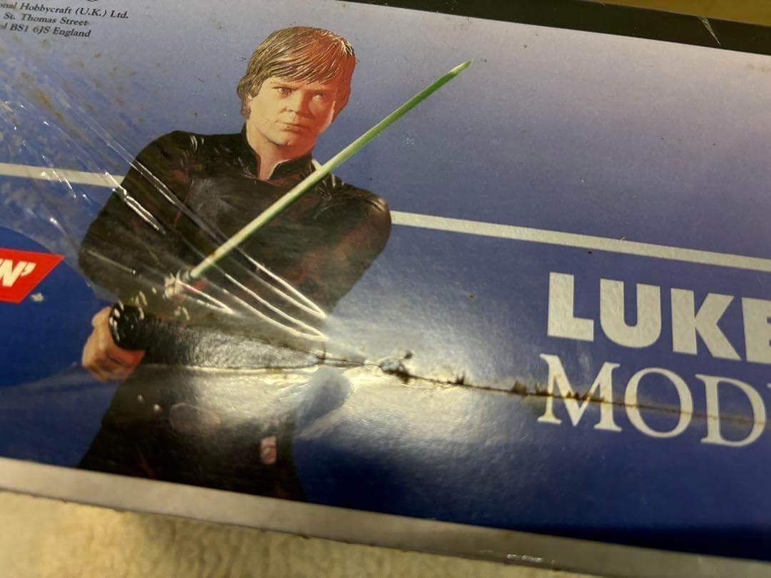 スターウォーズ　スクリーミン　ルークスカイウォーカー　1／4　ソフビキット