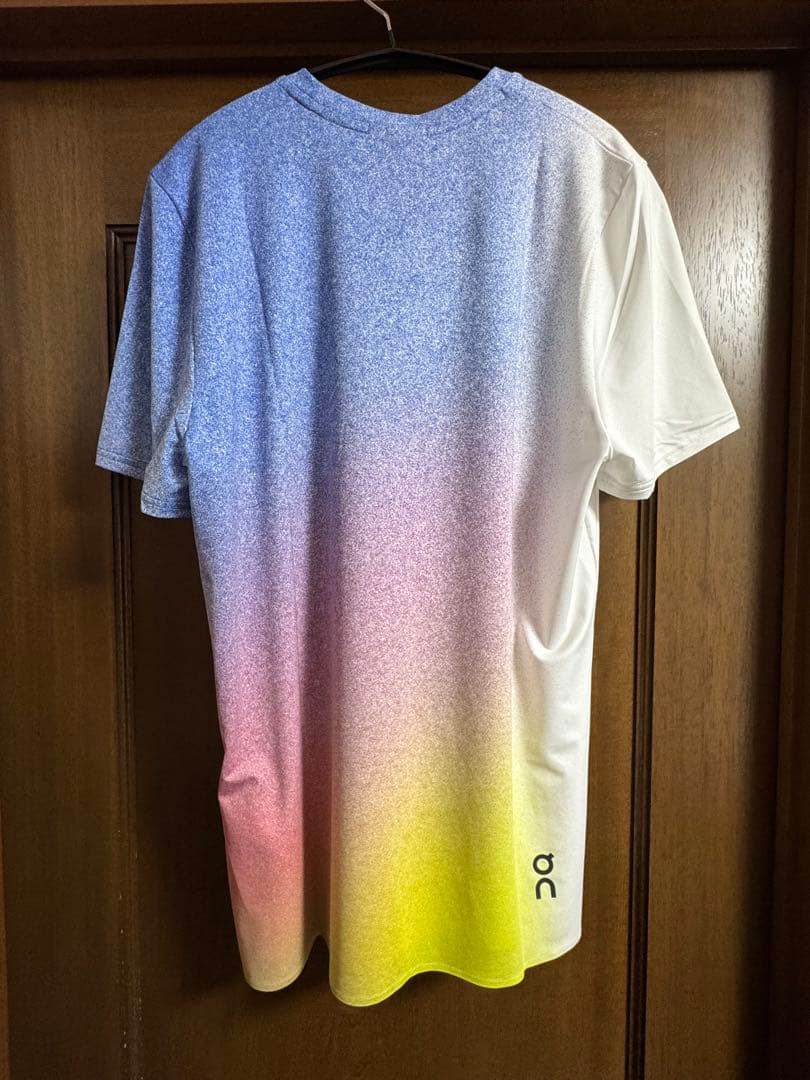 on テニスウェア　XSサイズ
