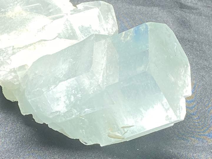 アクアマリン　結晶 160g