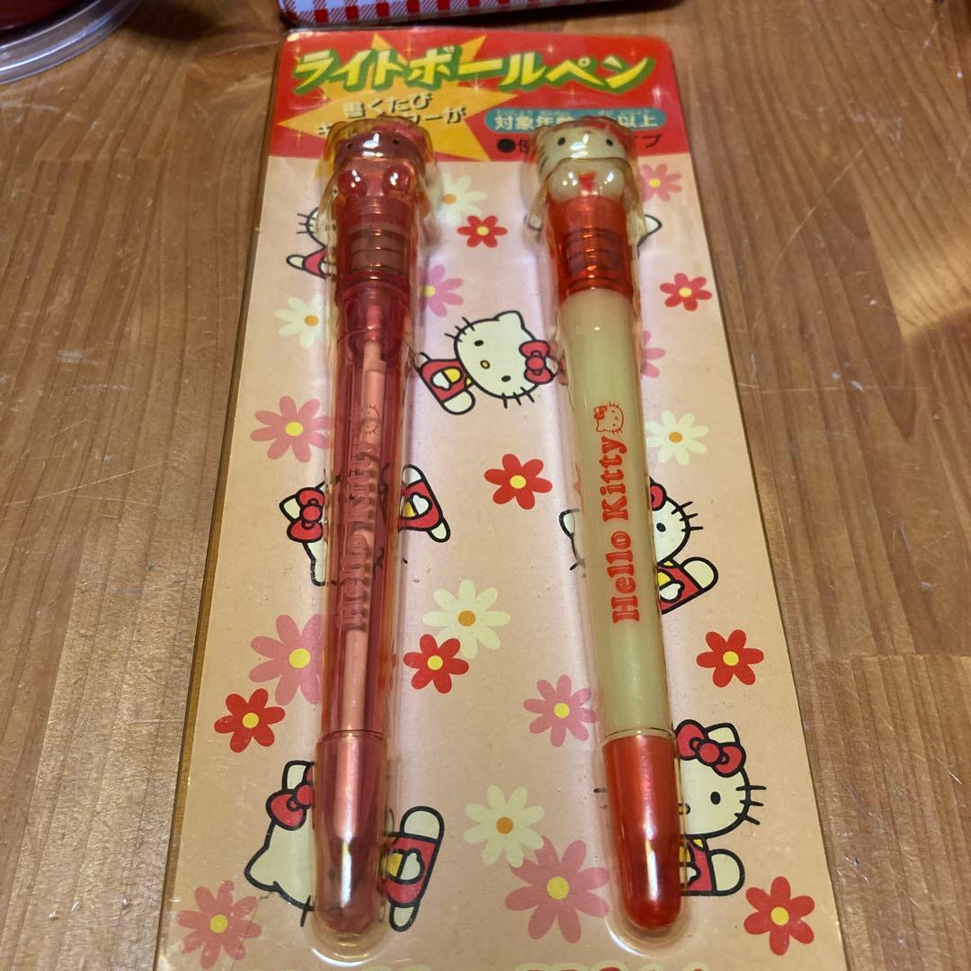 ハローキティ ライトボールペン 2本セット　未使用品　2002