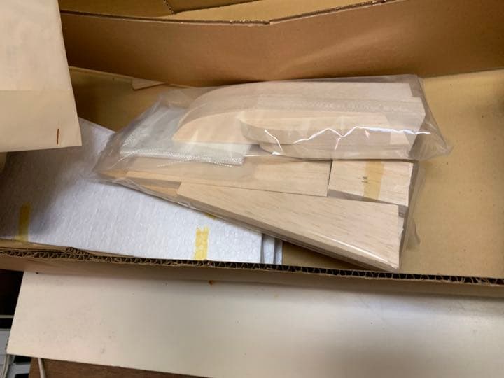 ＜超レアキット 世界中で1台のみ？！＞■ジグソー工業 アトランタ60 生地半完成