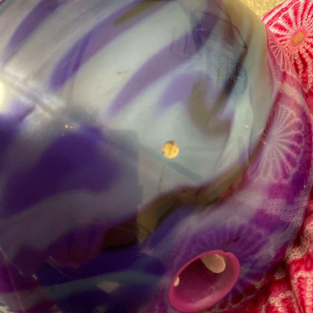 ボウリングボール 紫と黒 6.５キロ(14ポンド)月３０ゲーム半年程使用