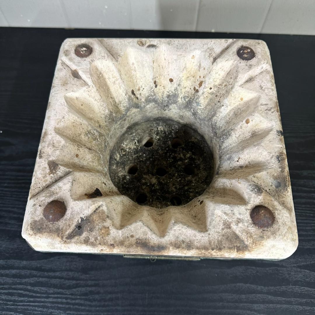 中古品　丸和工業 　天然岩切出　コンロ 七輪　 角型