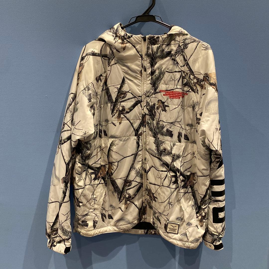 ラッセルノ　ウィンドブレーカー