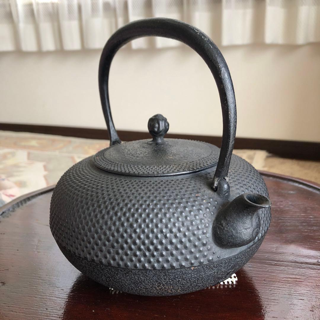 南部鉄瓶　「孝信」　霰紋　容量1.1ℓ 未使用保管品