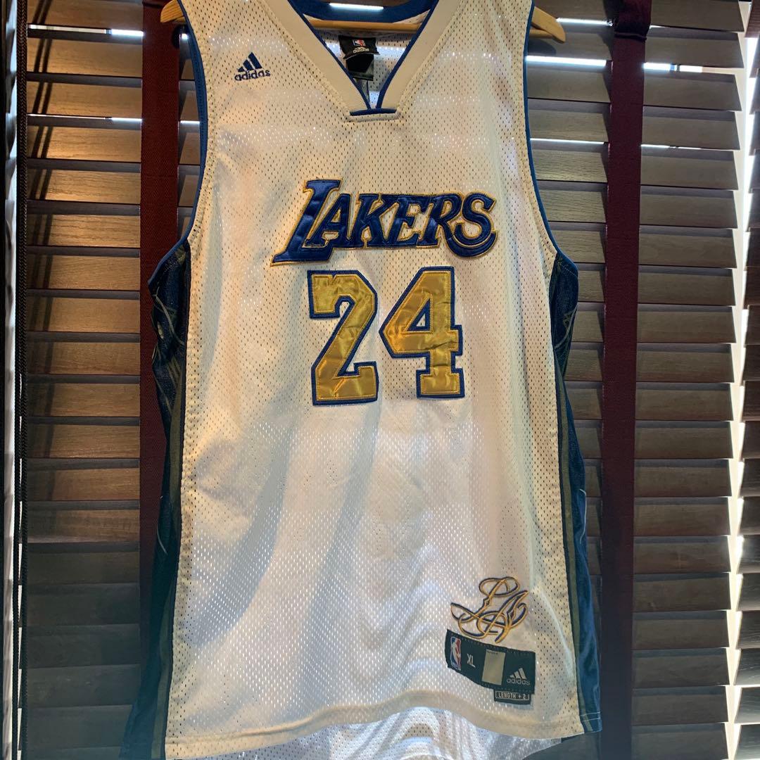 adidas LAKERS 24番COBYメッシュユニフォーム古着