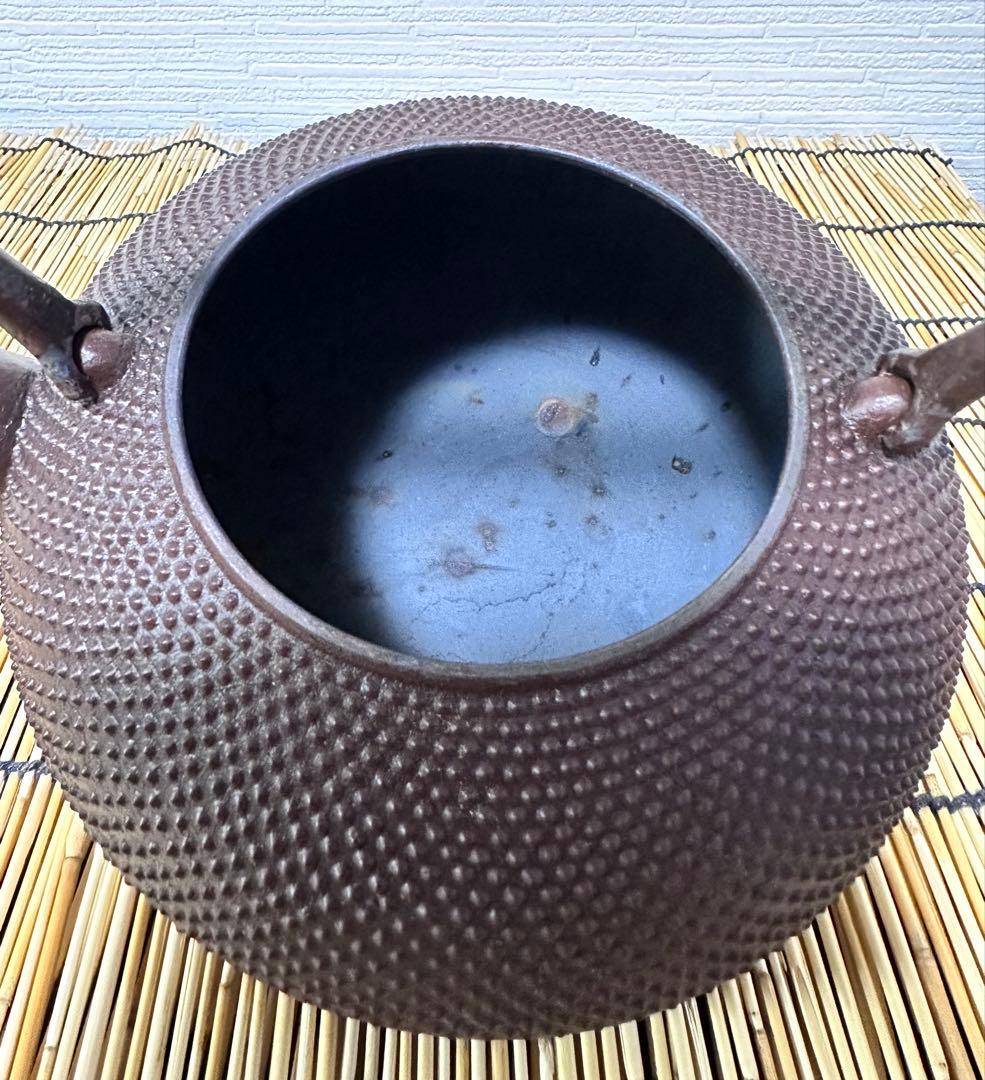 ほぼ未使用品　岩手県奥州水沢幸工芸　現代の名工 佐藤勝久造　１５型　南部鉄瓶