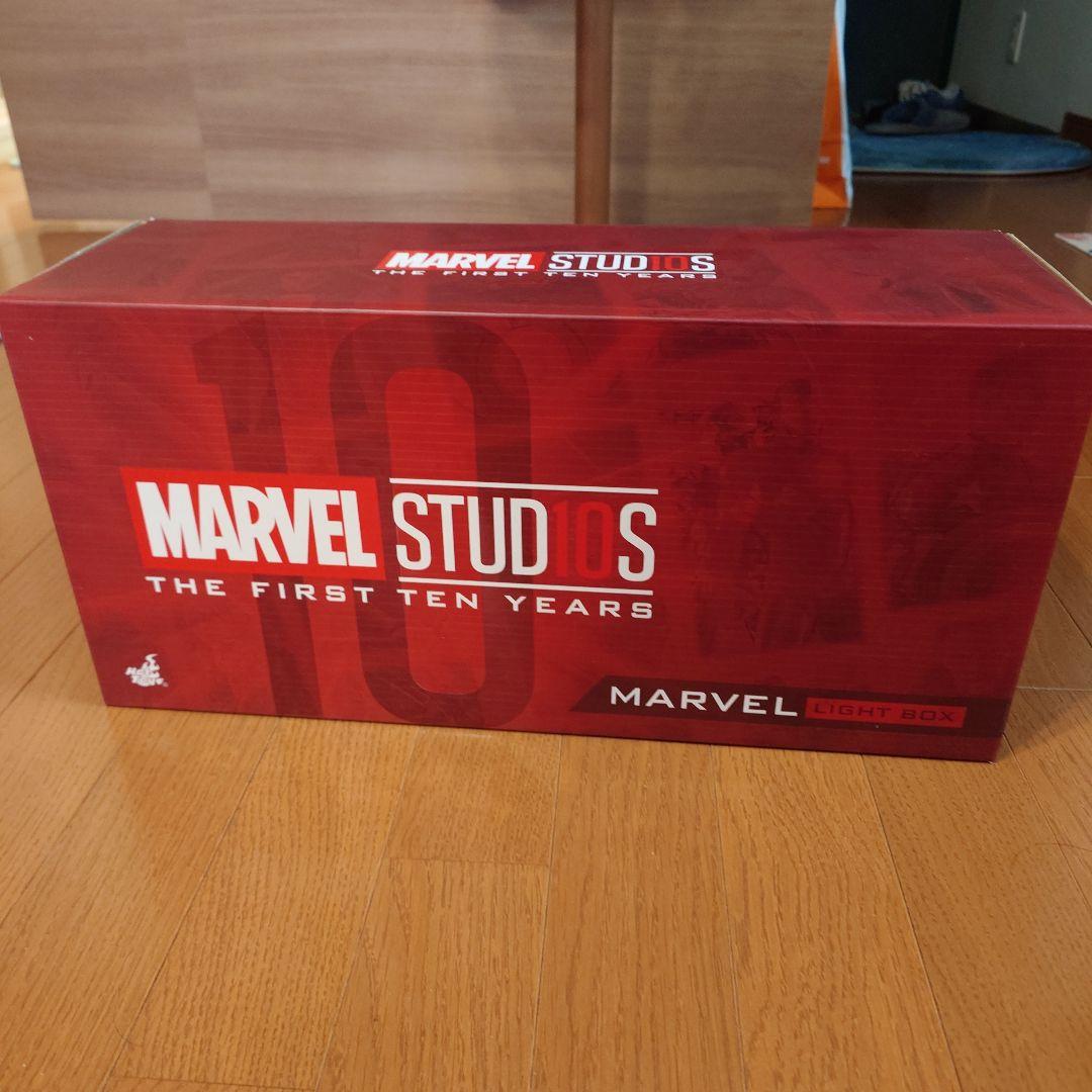 MARVELロゴライトボックス　10周年記念