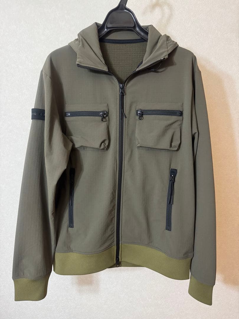 ま*き様 BRIEFING フード付きアウター オリーブ