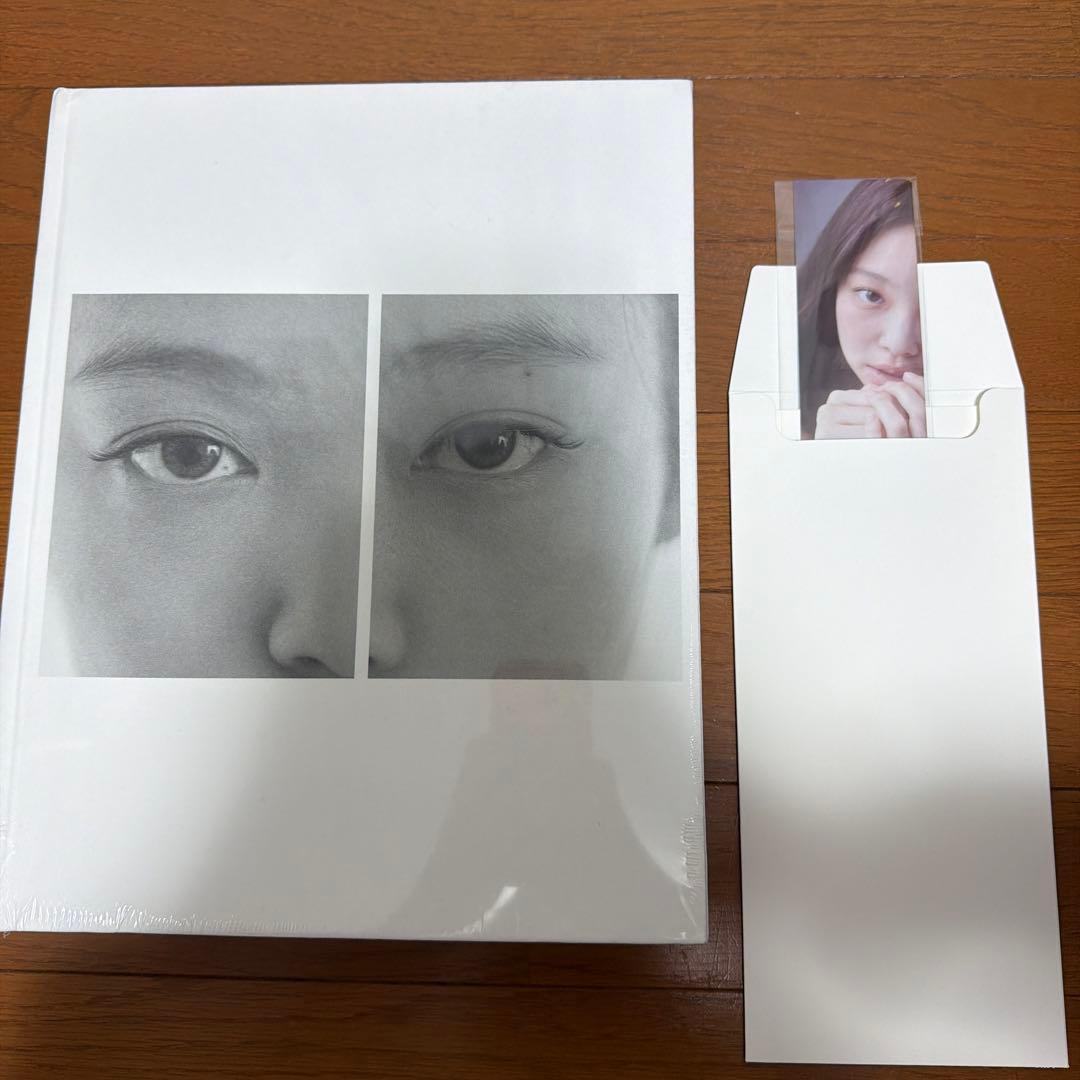 JENNIE 写真展POP UP photo book トートバッグ付き