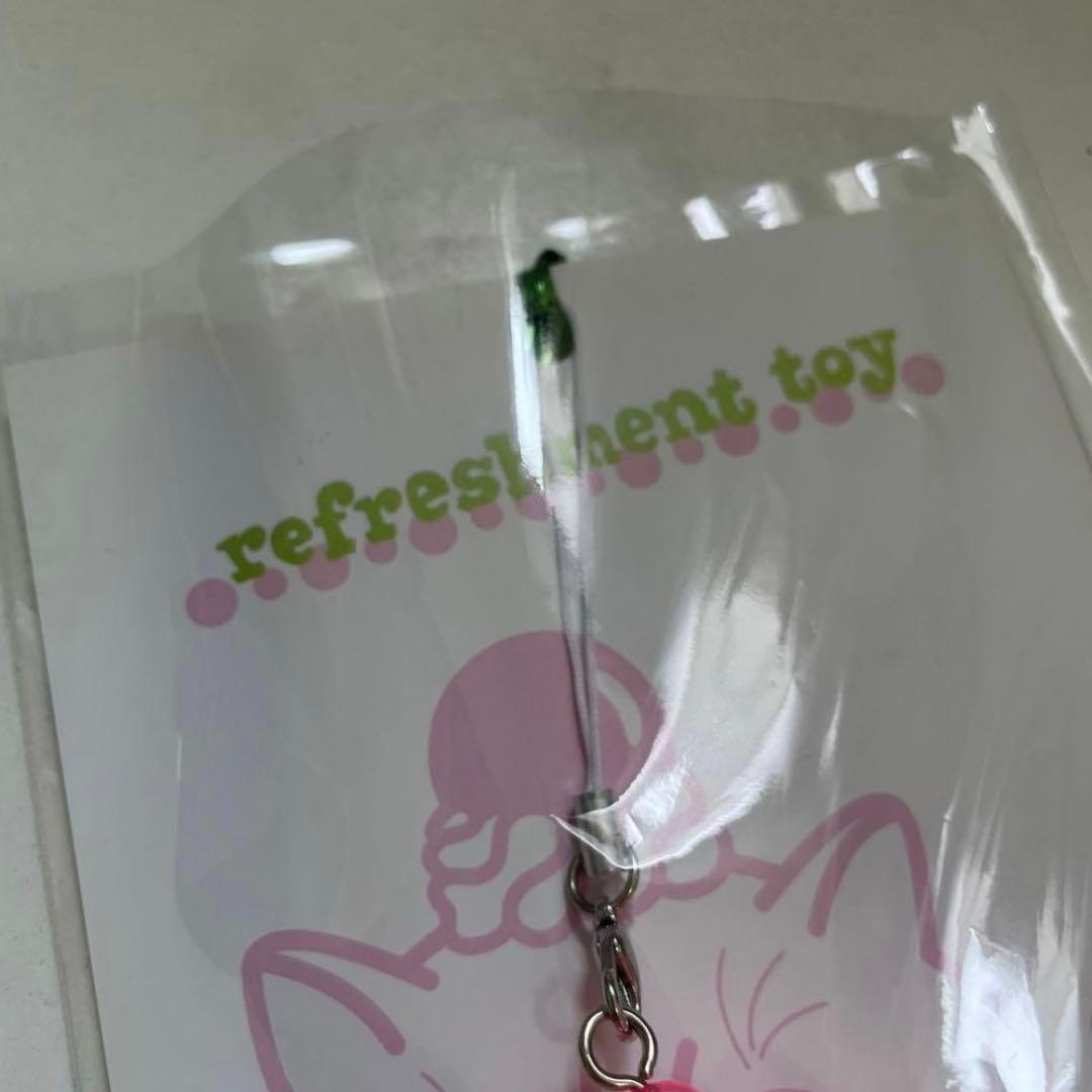 refreshment toy リフレッシュメントトイ ストラップ