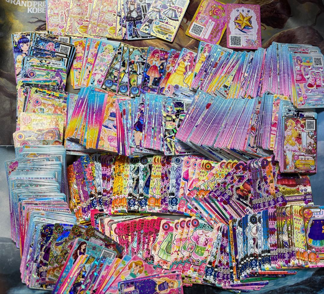 AABBCC　アイカツ カード 1000枚 大量 まとめ売り セット