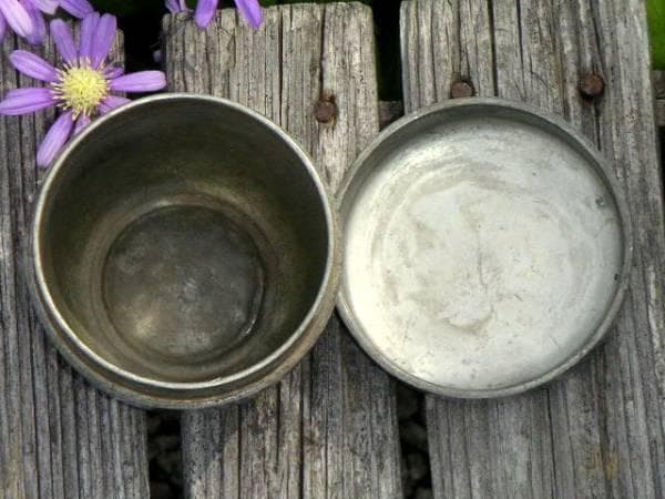 ♥錫製　棗　十六八重菊中八重桔梗紋　茶道具　骨董　古玩