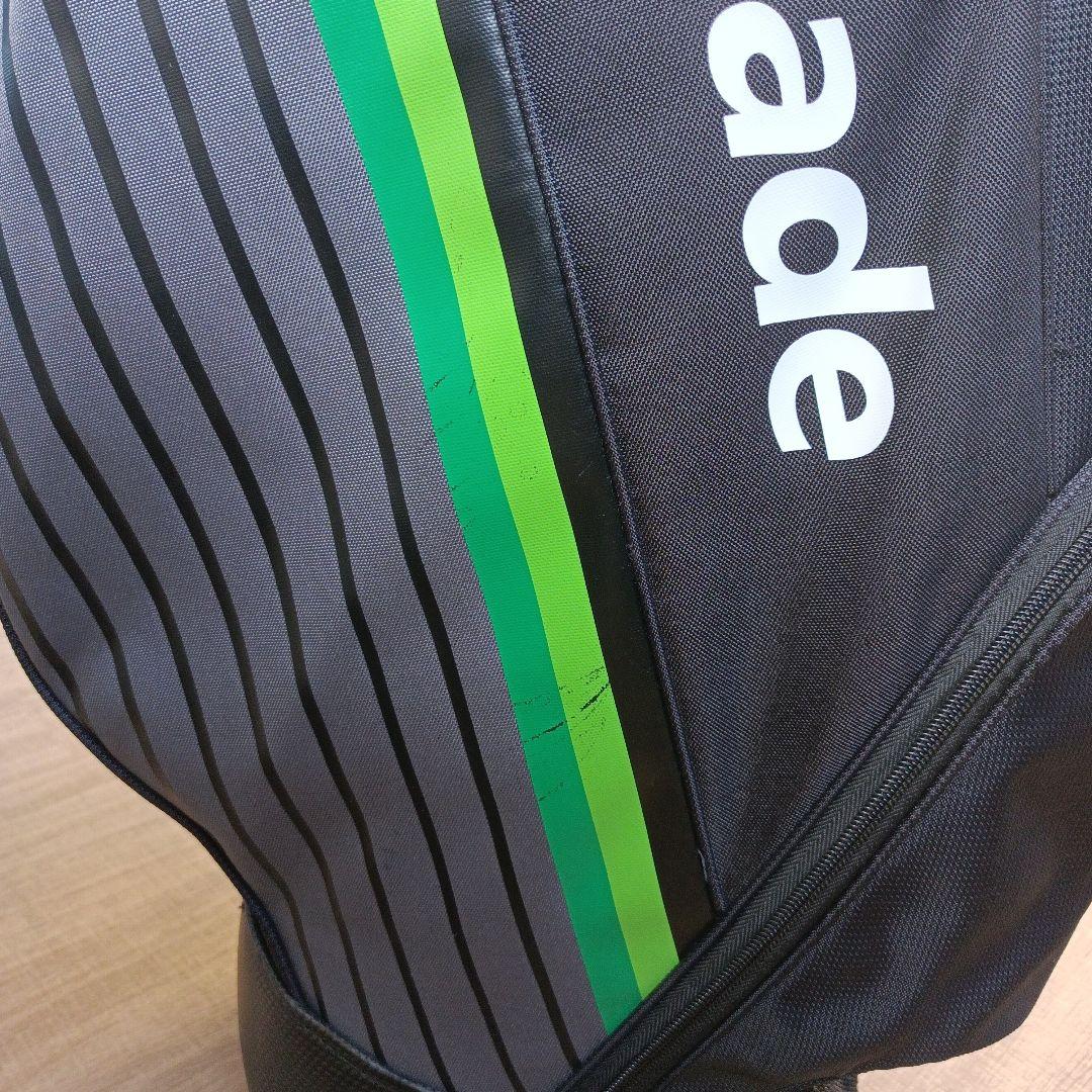 テーラーメイド　キャディー　バック