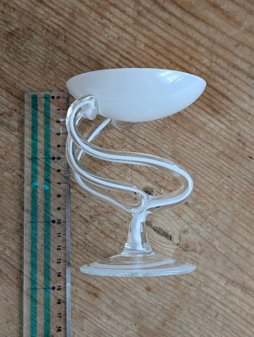 外国製ガラス細工　コンポート皿　アンティーク