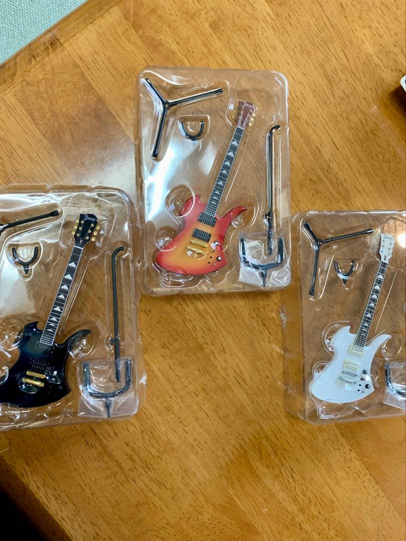 【全て新品未使用】hide 1/8ギターコレクション　その他まとめ売り