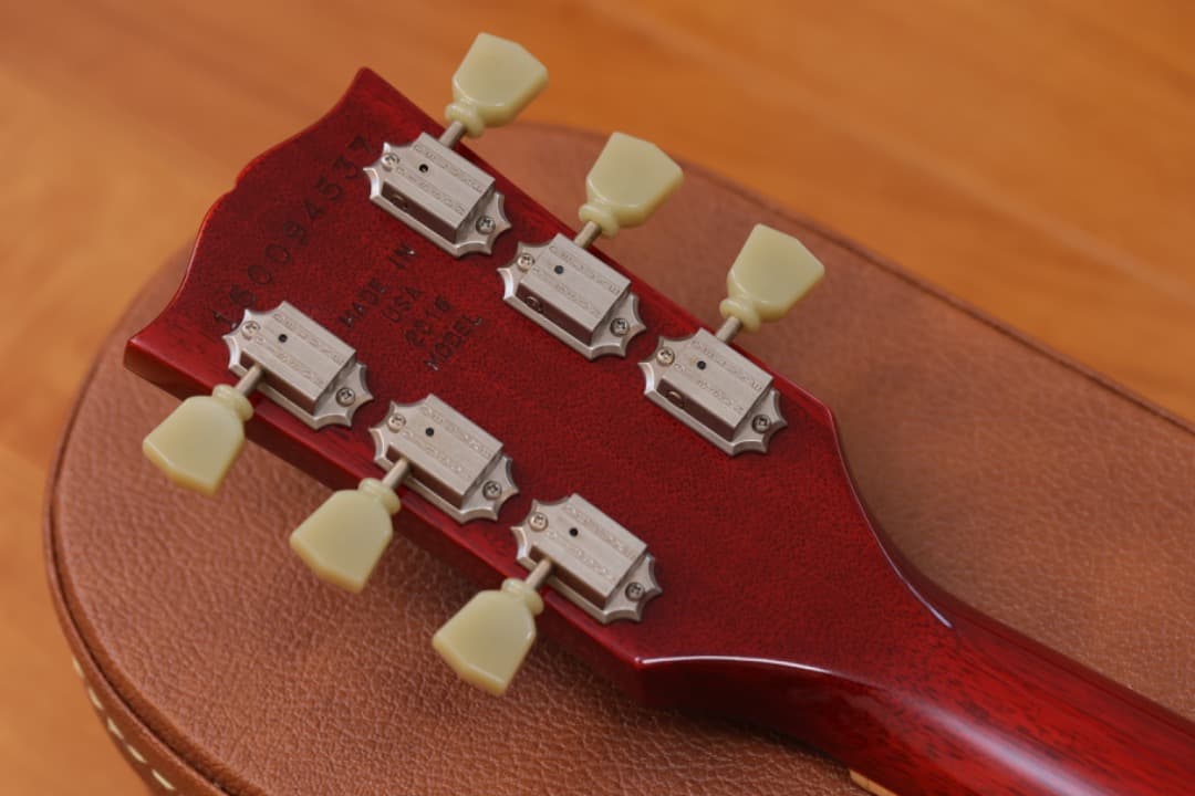 リベリオン　Gibson Les Paul Traditional