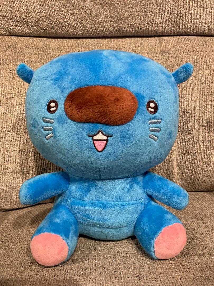 めめ　青いぬいぐるみ