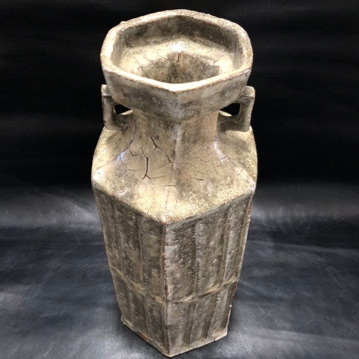 究極の古美術◼️蔵から凄い雰囲気のある縦長の壺、壷、花瓶が出て来ました。茶道具