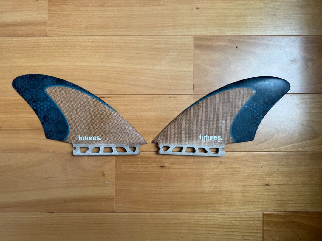 サーフィン・ボディボード FUTURES FIN TWIN KEEL RASTA