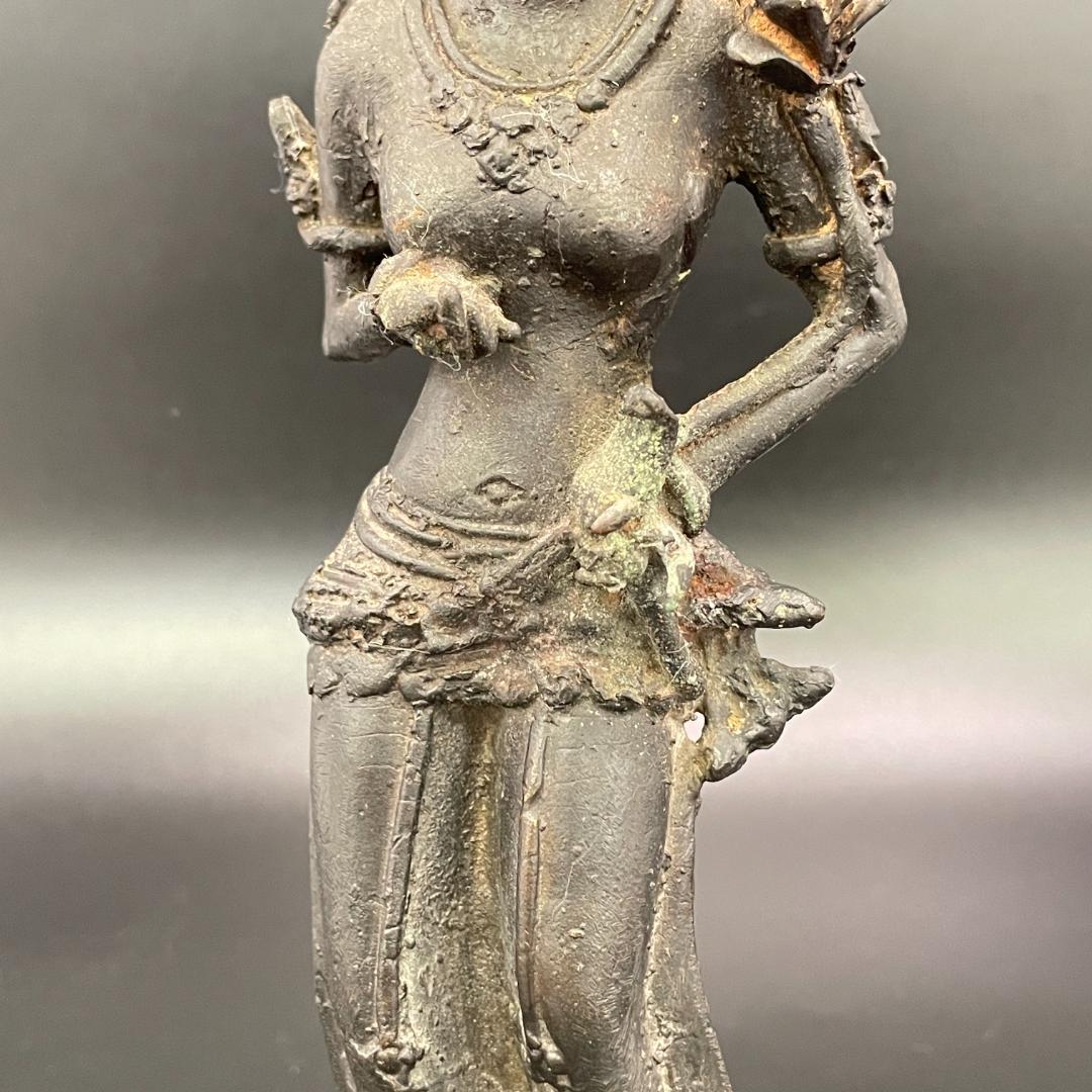 銅製 仏像 仏教美術 チベット仏教 立像 時代物 高さ約26.5cm SA26