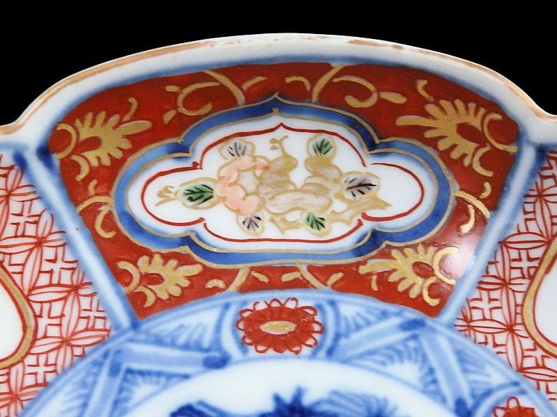 大聖寺伊万里　金襴手　菊に柘榴　松竹梅の図　輪花４寸皿２枚　E638AS-DCh