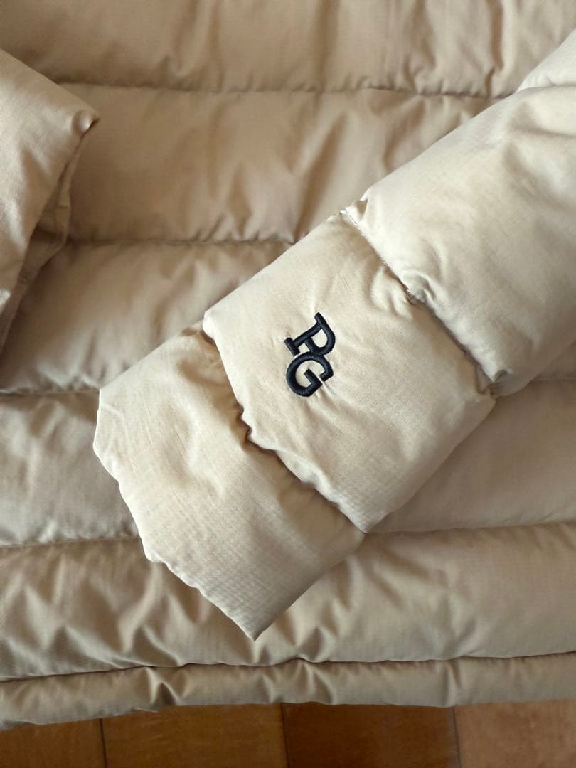 PARAGATES フード付きダウンジャケット ベージュ4番サイズ